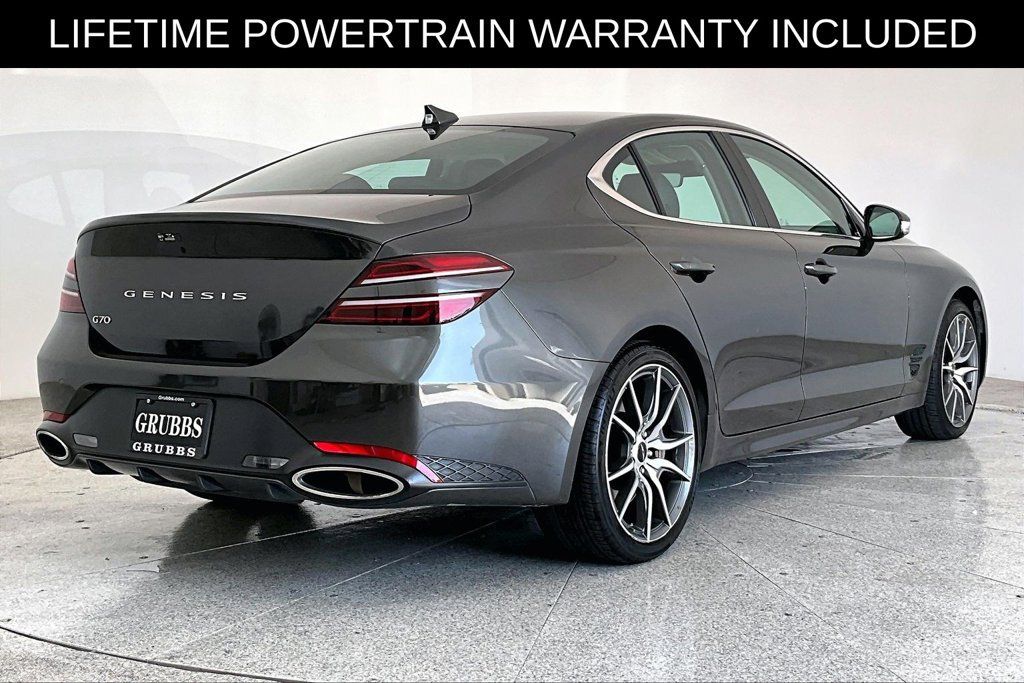 Used 2026 Genesis G70 2.5T RWD image 2