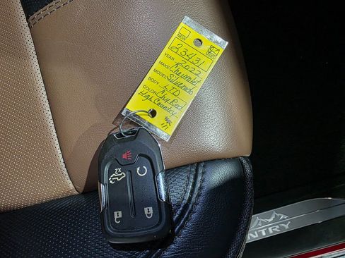 Used 2022 Chevrolet Silverado 1500 High Country w/ Z71 Off-Road Package image 41