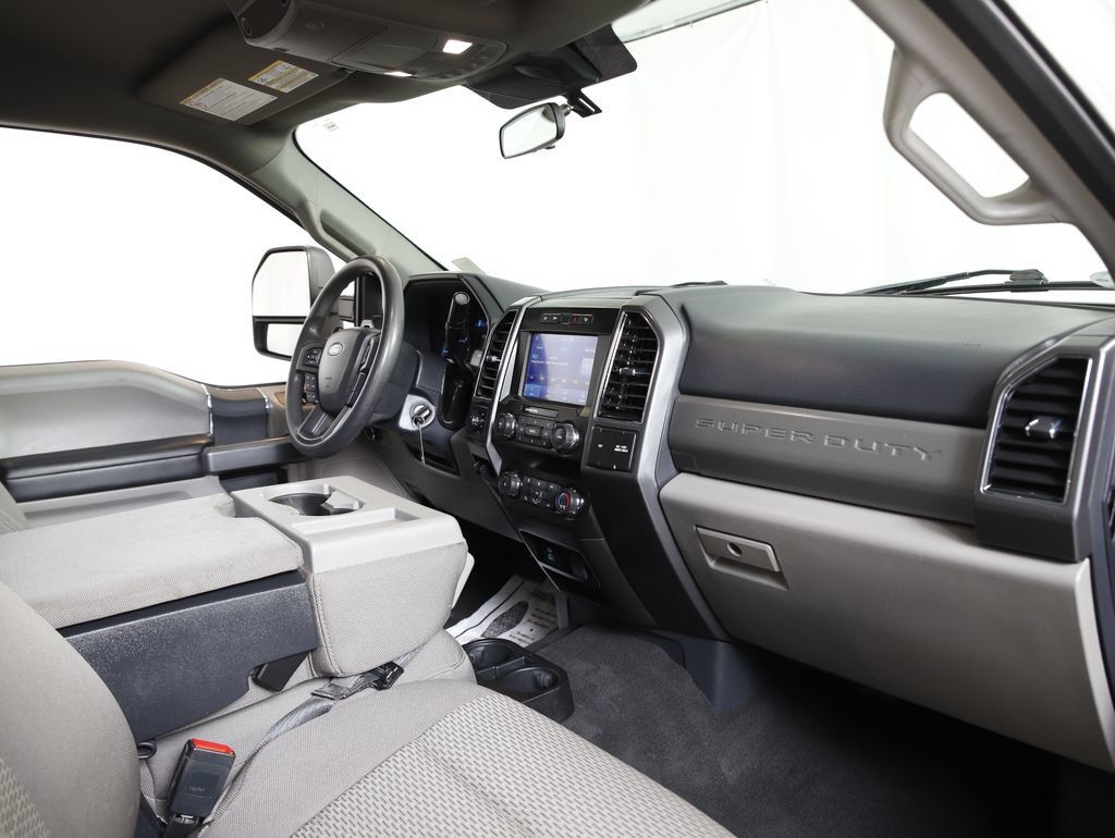 Used 2022 Ford F250 XLT w/ FX4 Off-Road Package AWD/4WD image 11