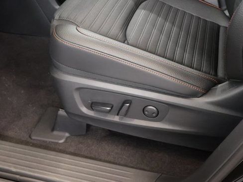 New 2026 Nissan Pathfinder Rock Creek w/ Rock Creek Premium Package AWD/4WD image 13
