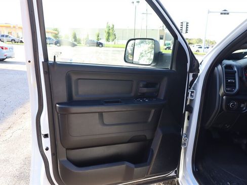 Used 2022 RAM 2500 Tradesman AWD/4WD image 17