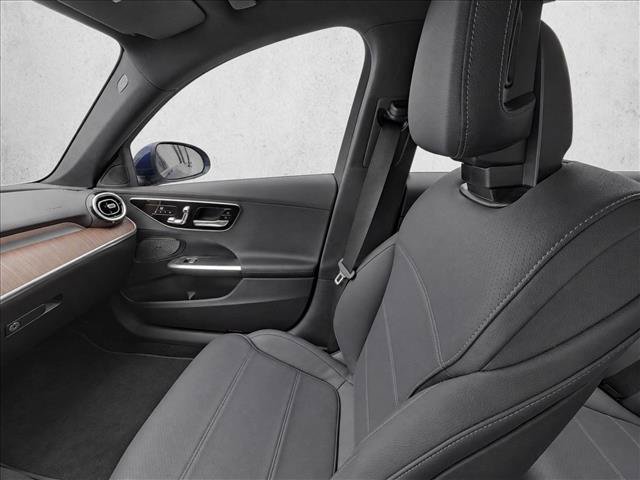 Used 2024 Mercedes-Benz C 300 Sedan image 25