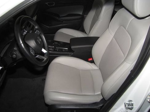 Certified 2025 Honda Civic Sport Touring image 10