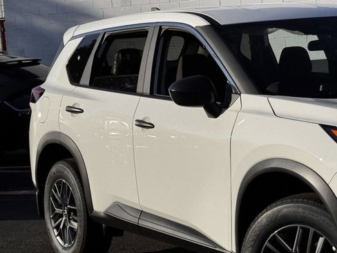 New 2025 Nissan Rogue S AWD/4WD image 3