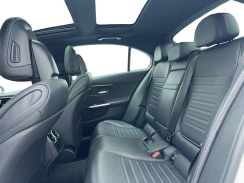 Used 2022 Mercedes-Benz C 300 Sedan image 34