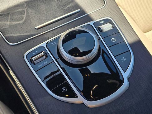 Used 2023 Mercedes-Benz C 300 Coupe image 31