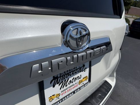 Used 2016 Toyota 4Runner Limited AWD/4WD image 30