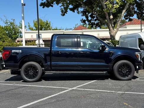 New 2026 Ford F150 Lariat w/ Equipment Group 502A High AWD/4WD image 11