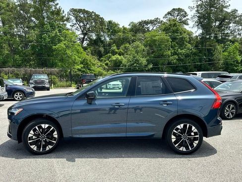 New 2026 Volvo XC60 B5 Plus w/ Protection Package Premier AWD/4WD image 22