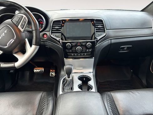 Used 2020 Jeep Grand Cherokee SRT image 10