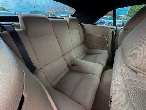 Used 2009 Ford Mustang Convertible RWD image 19