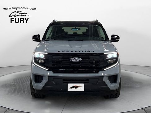 New 2026 Ford Expedition Max Active AWD/4WD image 8
