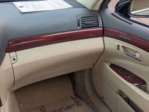 Used 2012 Lexus LS 460 w/ Luxury Value Edition image 16