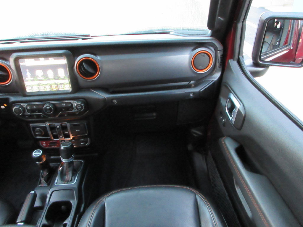 Used 2021 Jeep Gladiator Mojave AWD/4WD image 17