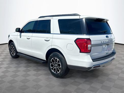 Used 2024 Ford Expedition XLT AWD/4WD image 8