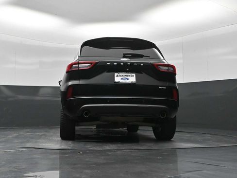 Used 2023 Ford Escape ST-Line Elite w/ Premium Technology Package image 34