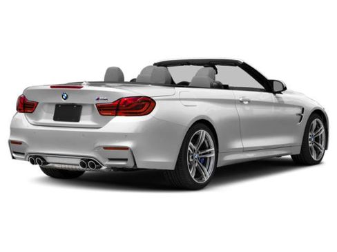 Used 2018 BMW M4 Convertible RWD image 2