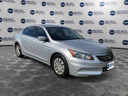 Used 2012 Honda Accord LX image 7