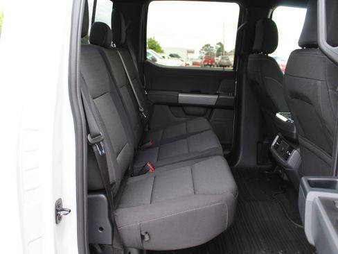 New 2026 Ford F150 XLT w/ Equipment Group 302A MID AWD/4WD image 15