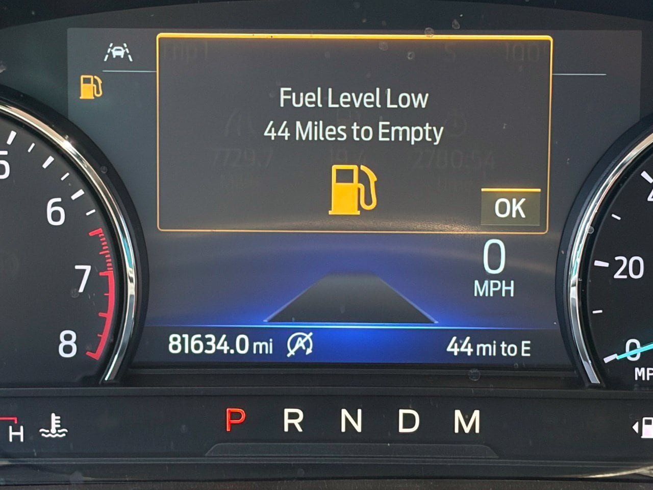 Used 2020 Ford Explorer XLT w/ Equipment Group 202A AWD/4WD image 10