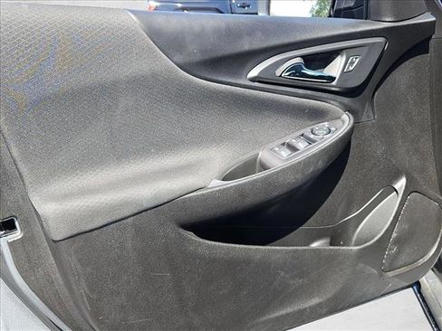 Used 2023 Chevrolet Malibu LT FWD image 10