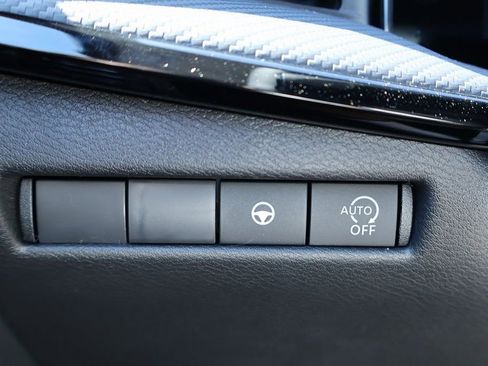 New 2026 Nissan Kicks SR image 15