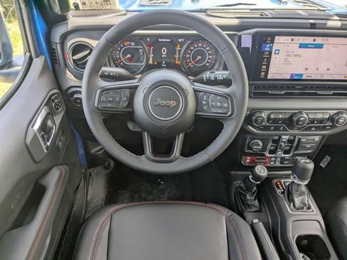 New 2025 Jeep Wrangler Unlimited Rubicon w/ XTREMEE 35" Tire Package image 14