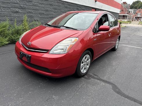 Used 2007 Toyota Prius w/ Pkg 2 FWD image 3