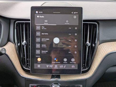 New 2026 Volvo XC60 B5 Core AWD/4WD image 18