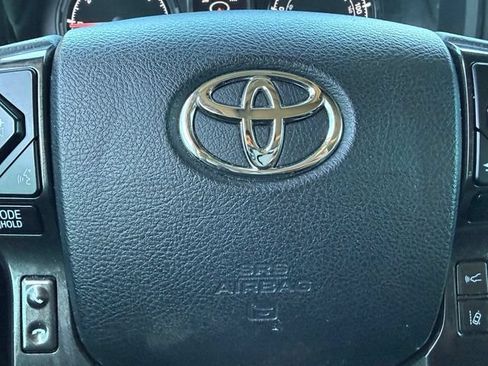 Used 2023 Toyota 4Runner 40th Anniversary SE AWD/4WD image 25
