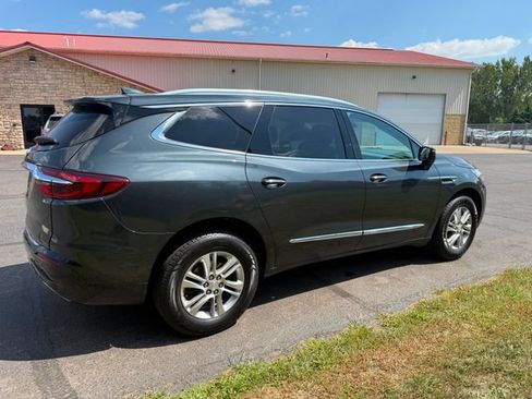 Used 2021 Buick Enclave Essence w/ Sound and Sites Package AWD/4WD image 4