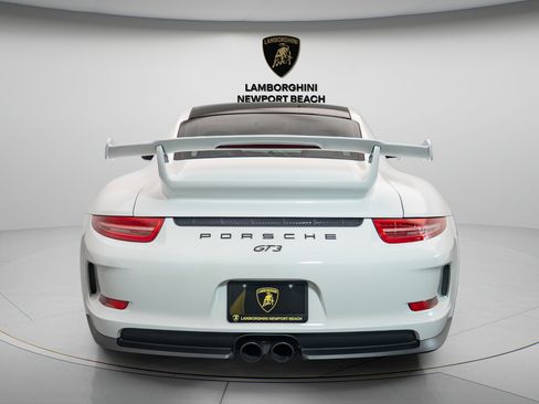 Used 2014 Porsche 911 GT3 RWD image 5
