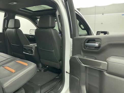 Used 2022 GMC Sierra 1500 AT4 w/ AT4 Preferred Package AWD/4WD image 36