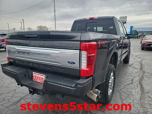 Used 2019 Ford F250 Platinum w/ Platinum Ultimate Package image 8