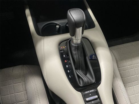 Used 2024 Honda HR-V LX image 24