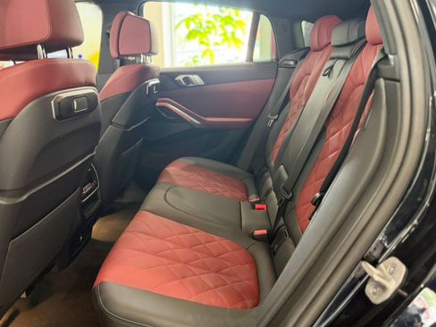 Used 2026 BMW X6 xDrive40i w/ Climate Comfort Package AWD/4WD image 16