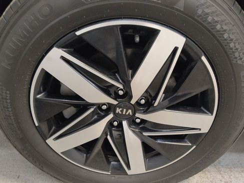 Used 2021 Kia Sorento S w/ Panoramic Sunroof Package FWD image 31