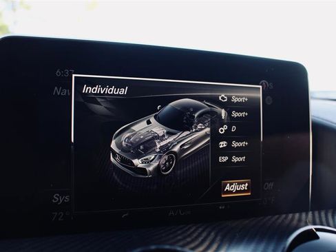 Used 2018 Mercedes-Benz AMG GT R image 25