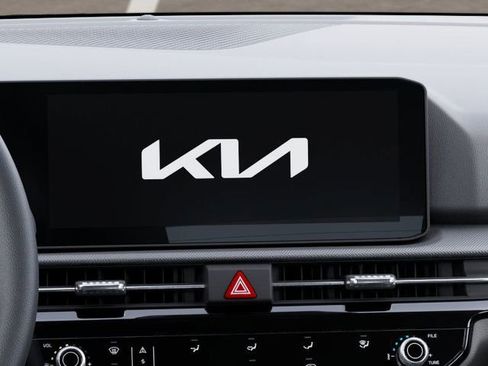 New 2026 Kia Sportage LX image 20