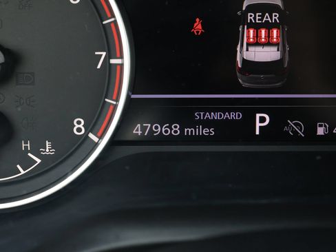 Used 2024 Nissan Rogue SV FWD image 18