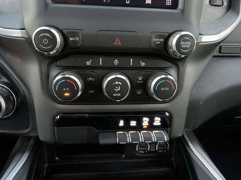 Certified 2022 RAM 1500 Big Horn image 28