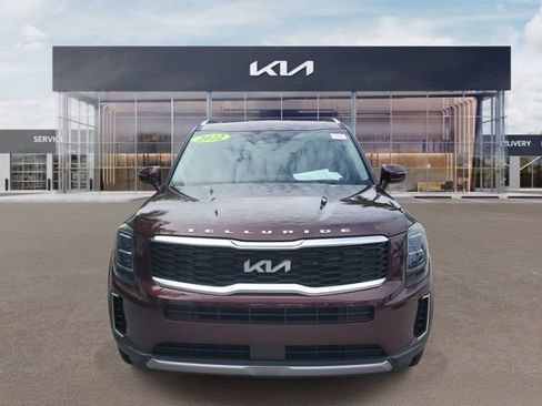 Certified 2022 Kia Telluride EX w/ EX Premium Package FWD image 2