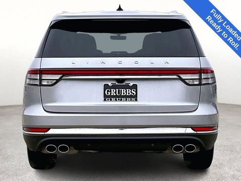 Used 2022 Lincoln Aviator Reserve w/ Equipment Group 201A image 6