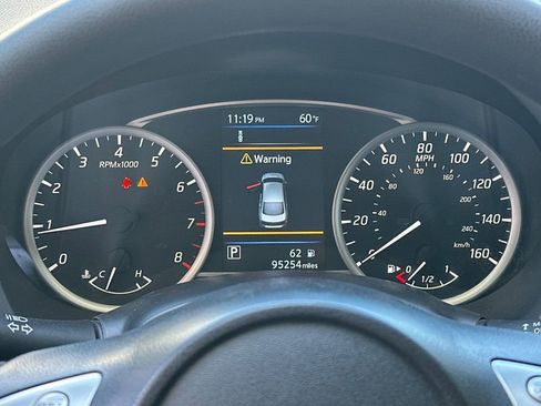 Used 2019 Nissan Sentra S FWD image 21