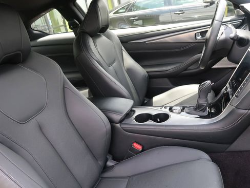 Used 2021 INFINITI Q60 3.0t Luxe w/ Essential Package image 23