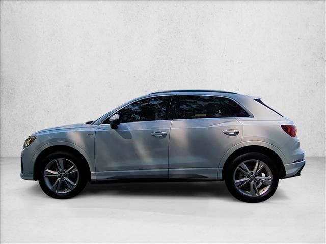 Used 2020 Audi Q3 2.0T Premium Plus w/ Premium Plus Package AWD/4WD image 9