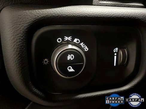 Used 2024 RAM 2500 Big Horn w/ Bed Utility Group image 30