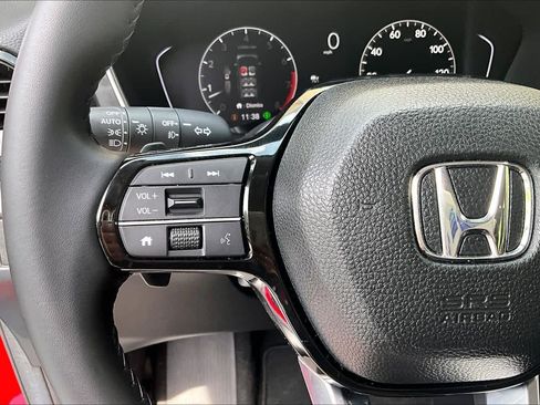 Used 2025 Honda Pilot EX-L image 21