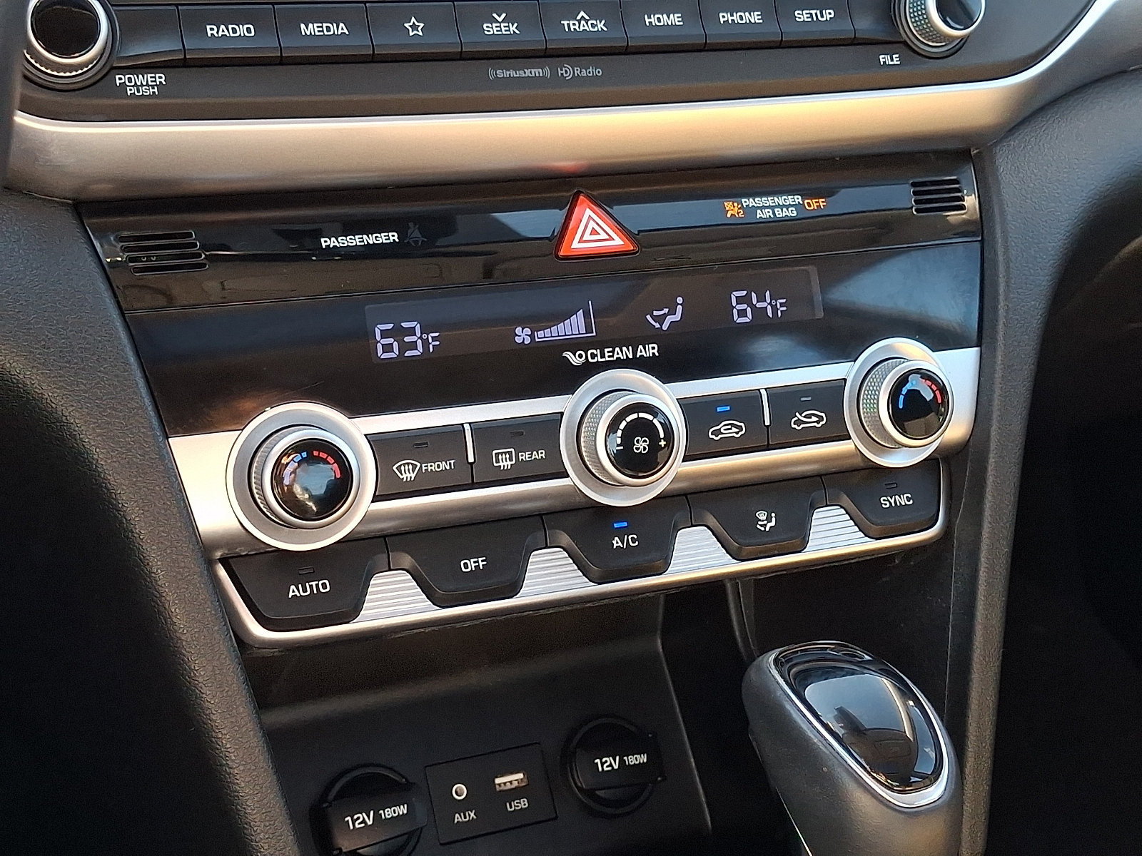 Used 2020 Hyundai Elantra Value Edition w/ Cargo Package (C1) FWD image 19