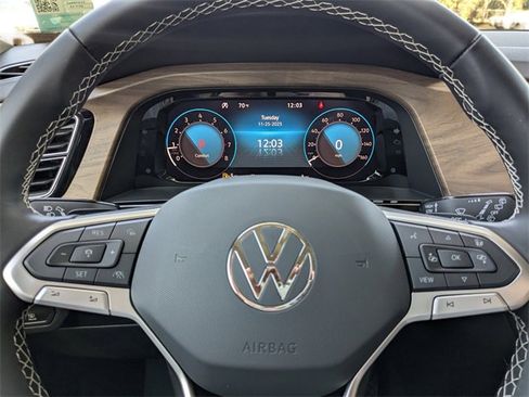 New 2026 Volkswagen Atlas SE image 33
